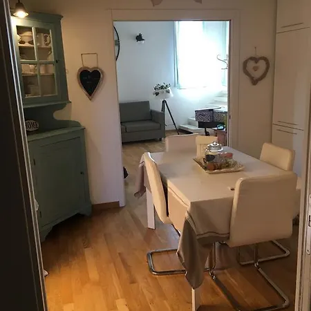 Romantic Chabbychic Navigli Appartement *