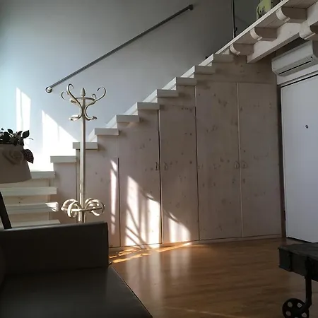 Appartement Romantic Chabbychic Navigli Milan