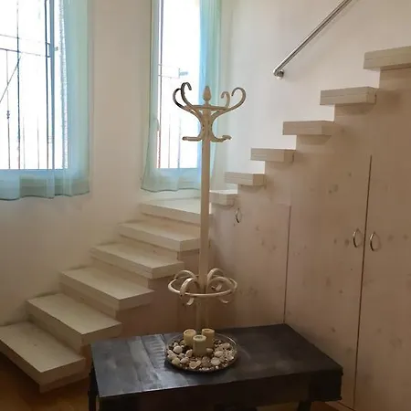 Romantic Chabbychic Navigli Appartement *